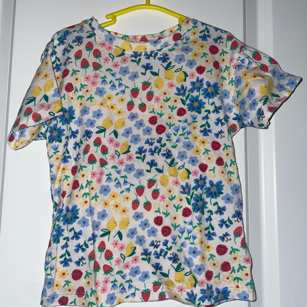 Old‎ Navy Multicolor Floral Tee
